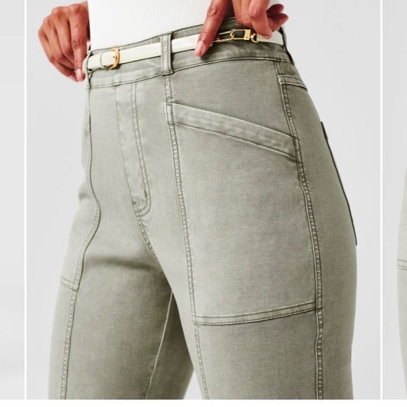 Spanx Straight Leg Stretch Twill Pant in Size XL tall- nwt - Picture 3 of 11